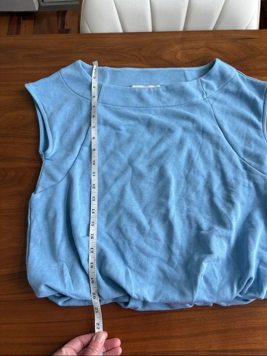 LOFT Muscle Bubble Hem Sweatshirt Allure Azul Size Small - Picture 6 of 7